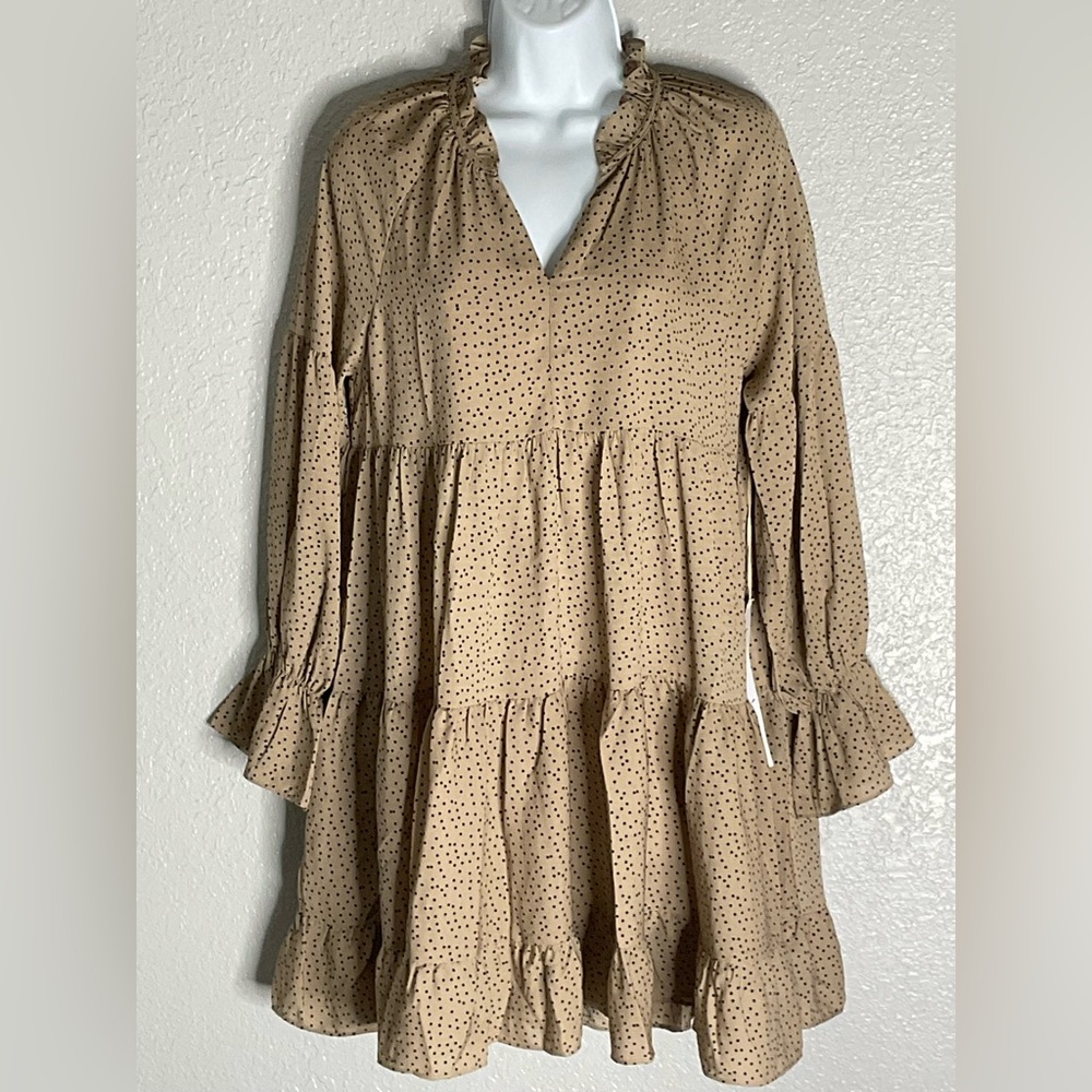 LUMIERE dress small 3 tiered beige black dots ruffle v-neckline oversized lined